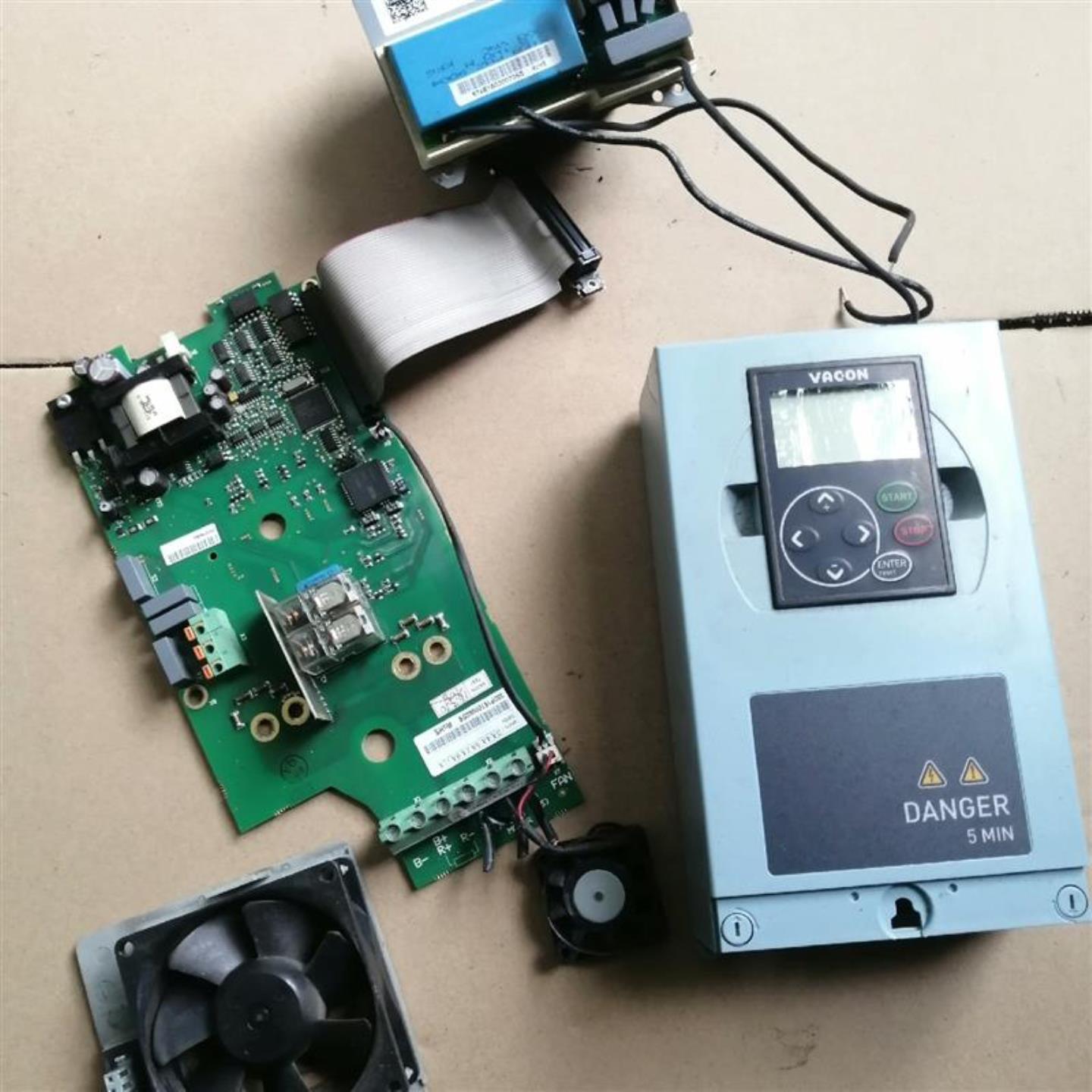 伟肯变频器NXL00075-C5H1SSS-0000