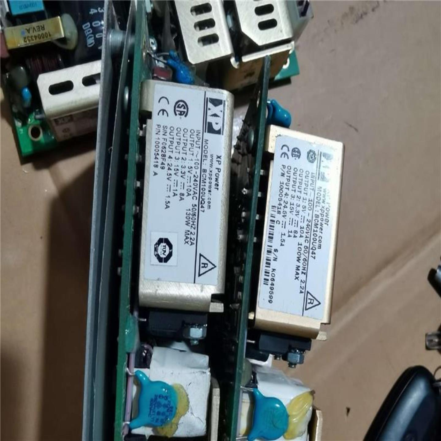 拍前XP POWER BCM100UQ47 电源 130W内置电