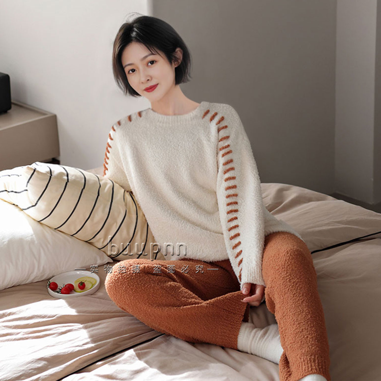 加绒女士圆领套头睡衣套装