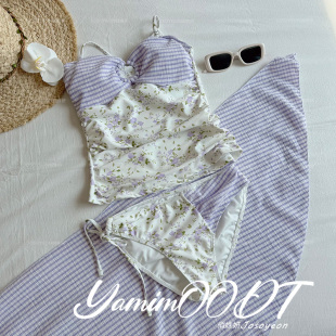 2026新款 泳衣女韩系分体紫色碎花格纹纯欲三件套吊带遮肉度假海边