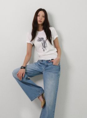 FOT2026春夏新款 抽象风格描绘印花人物100%全棉宽松卷边袖口T恤