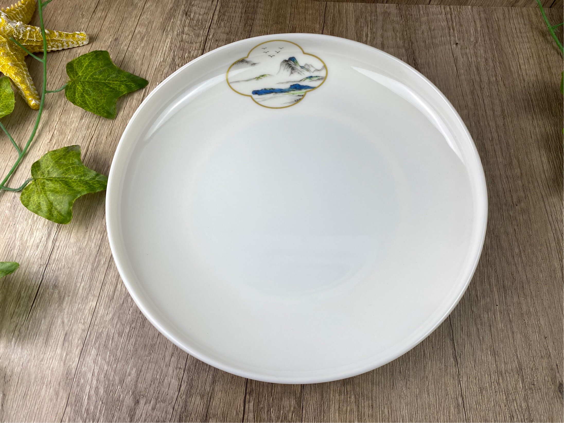 密胺盘子仿瓷酒店大圆盘餐厅塑料圆形菜盘自助餐盘子商用盖浇饭盘