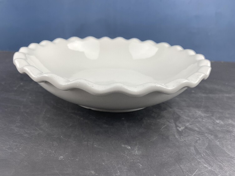 花边浅碗陶瓷圆形盘骨瓷深菜盘汤盘窝盘家用焗饭盘子纯白,餐饮具,碗,淘宝优惠券,粉丝福利购,淘宝优惠卷