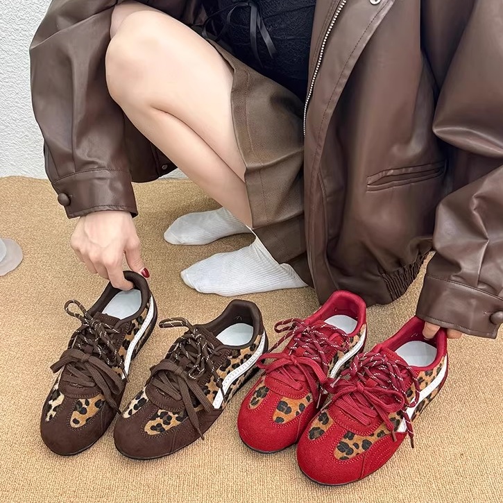 校园风超火豹纹德训鞋