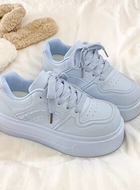 厚底小白鞋女款2026新款春季系带休闲板鞋舒适透气百搭学生面包鞋