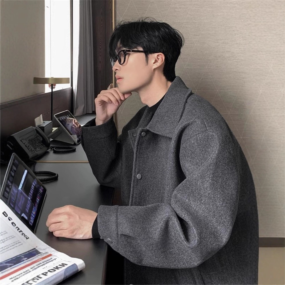 成熟稳重男士灰色翻领夹克秋季韩系穿搭cleanfit宽松毛呢大衣外套