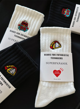 高端男士袜子纯色棉中筒袜白色长袜韩国卡通刺绣透气运动袜潮袜男