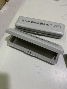 天鹅24孔复音口琴盒口琴盒口琴盒口琴盒口琴盒铃木24孔口琴可以用