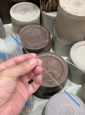 黄铜鼠须草开牙草斗蟋蟀