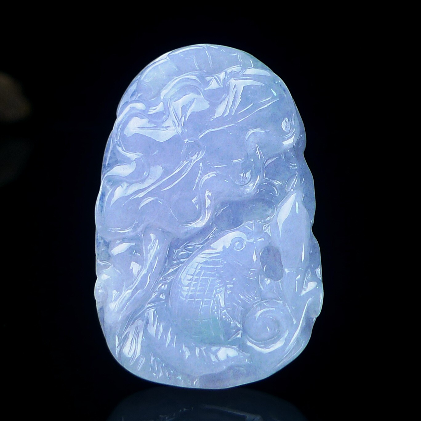 缅甸天然翡翠A货浅紫荷叶鱼吊坠
