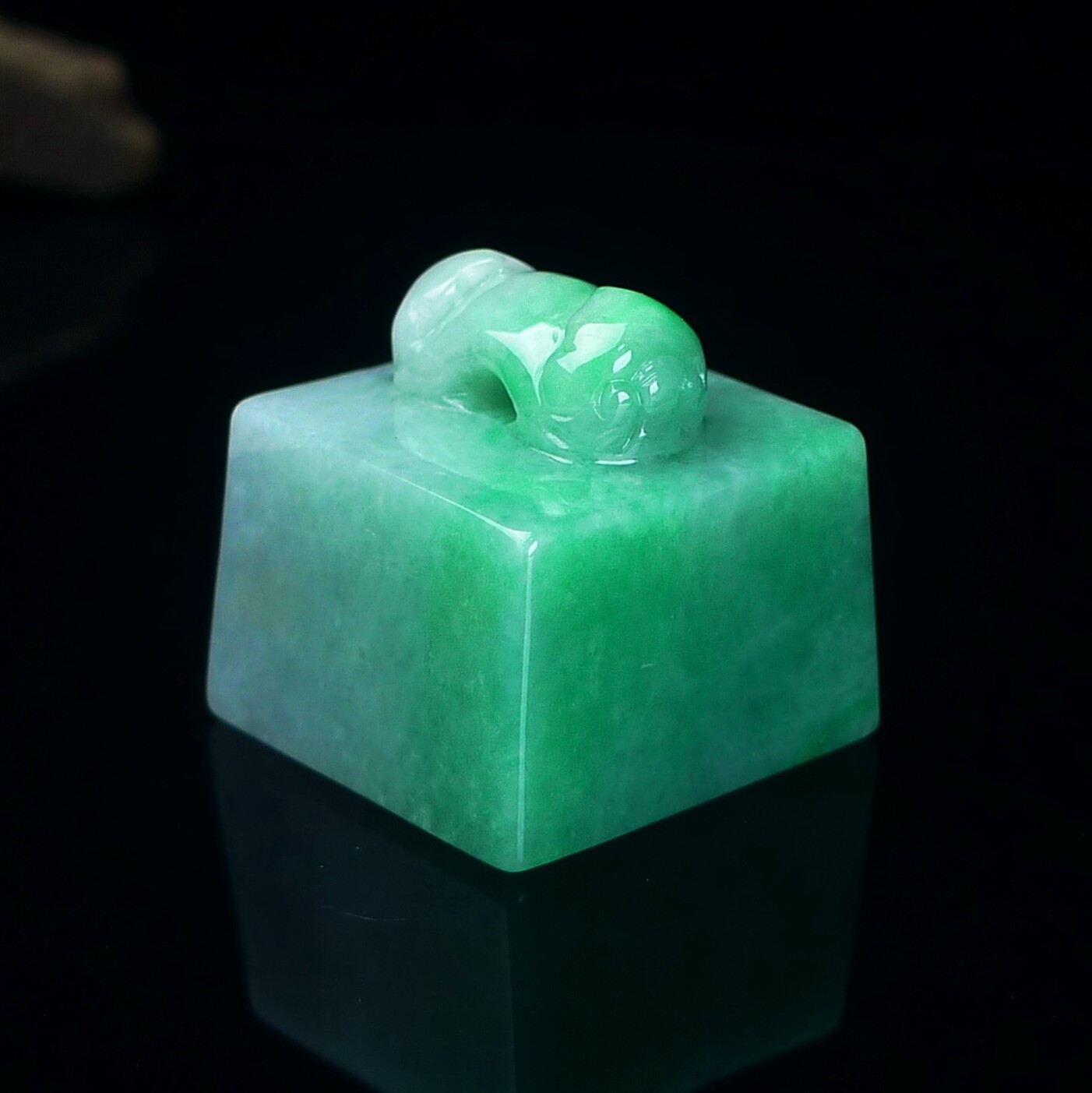 缅甸天然A货翡翠正方形印章素章