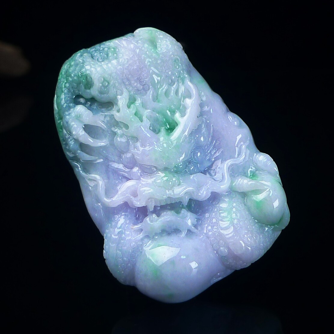 缅甸天然翡翠A货春带彩龙牌玉石