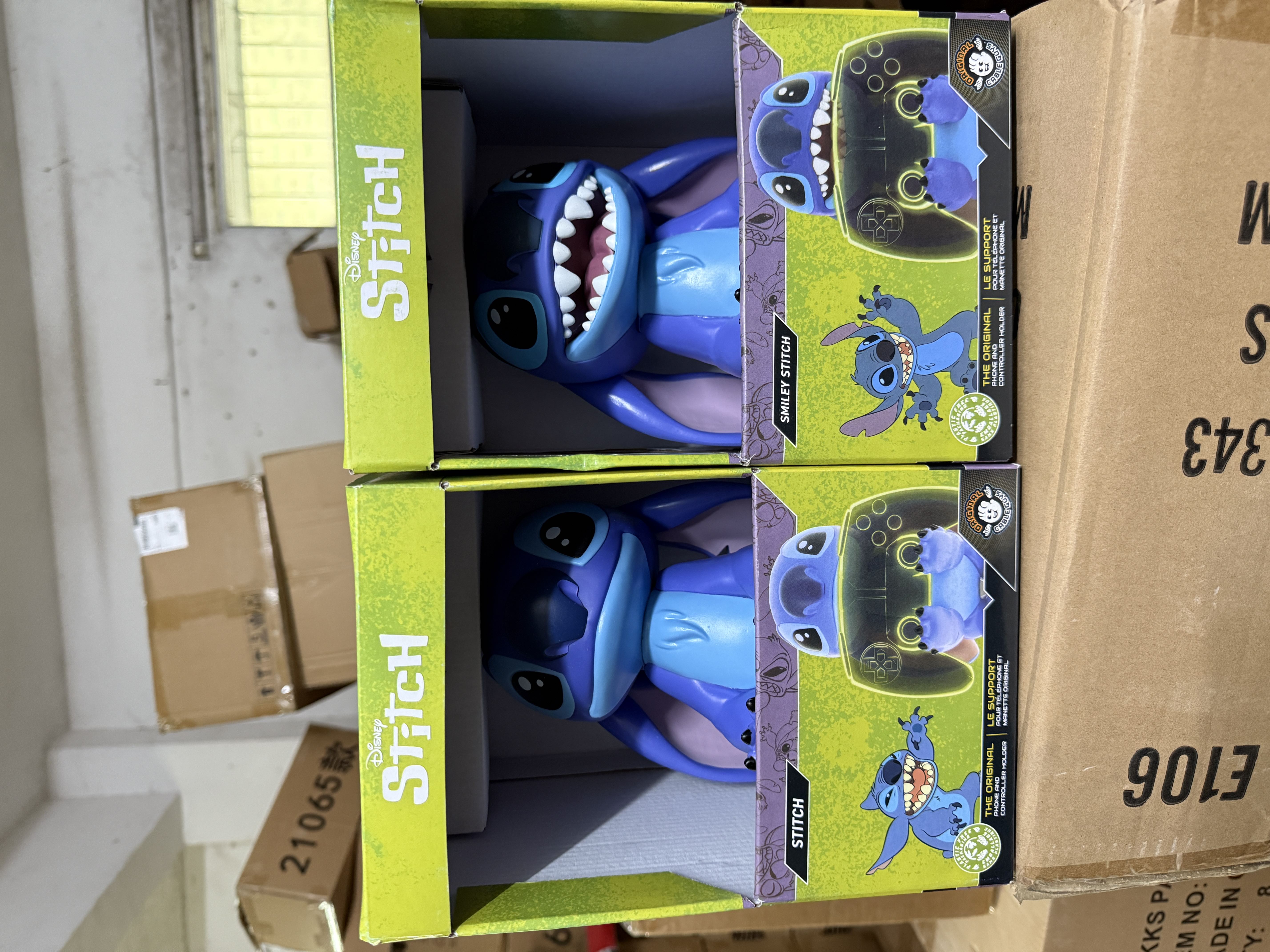 正版全新xbox ps45手柄支架手机史迪仔钢铁侠尤达宝宝手办摆件