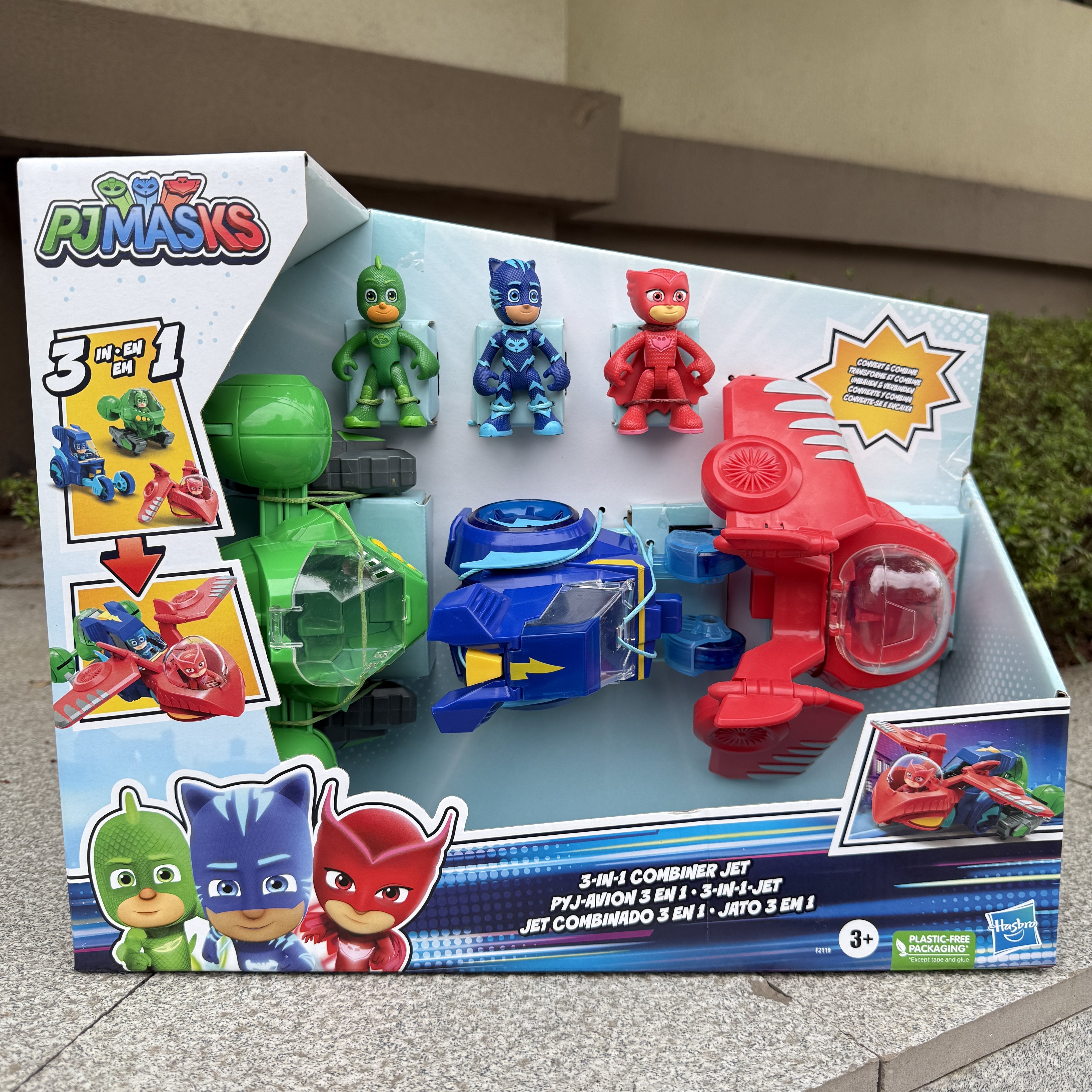 孩之宝睡衣小英雄三合一战车套装男孩惯性滑行玩具PJMASKS正版