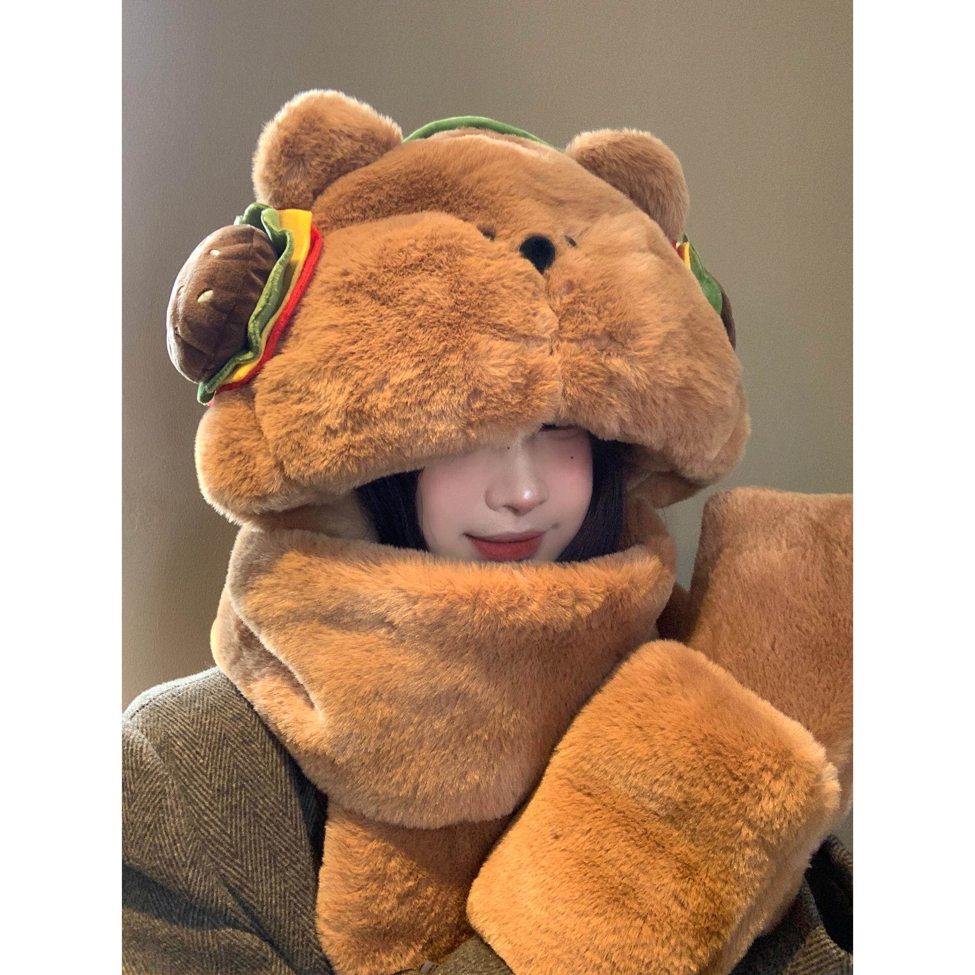 2025新款可爱汉堡小熊毛绒帽子围巾一体女冬天保暖防寒手套三件套