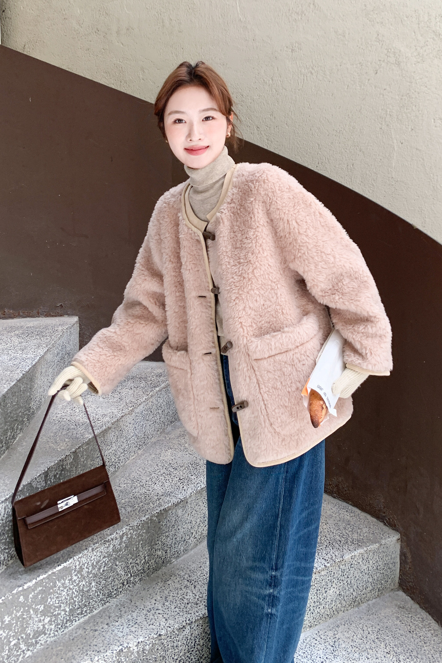 新款温柔韩系风软糯羊羔毛外套B235-9191-P185-K278,女装皮草,2B235