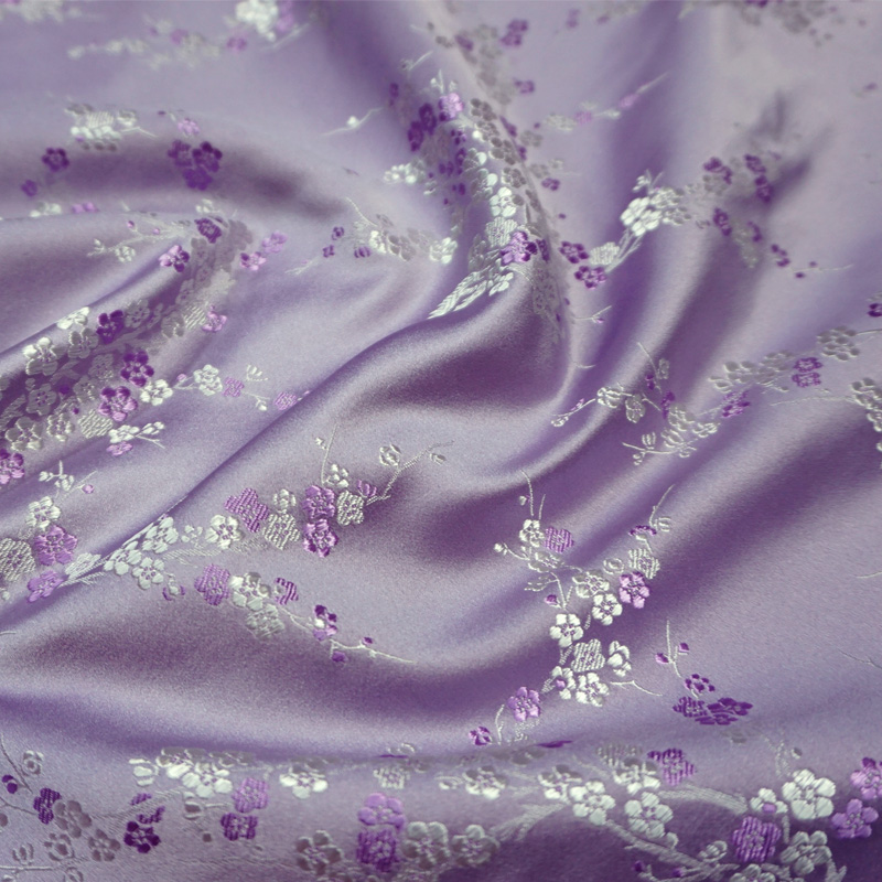 浅紫色雪青色雅致梅花旗袍织锦缎