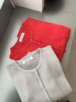 26春韩版awear浅灰色薄款羊毛针织短开衫女百搭圆领毛衣修身上衣