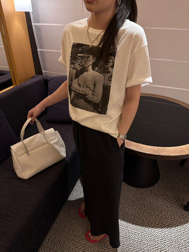 26春夏韩版insist复古潮流人物印花白色宽松圆领短袖T恤女上衣TEE