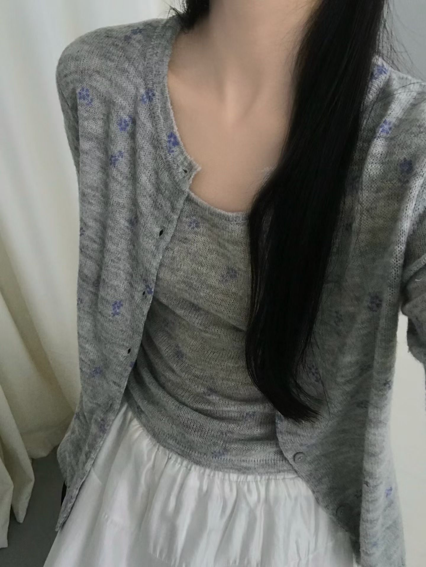 26早秋韩版one mirror温柔碎花针织短开衫女毛衣上衣加吊带两件套图片