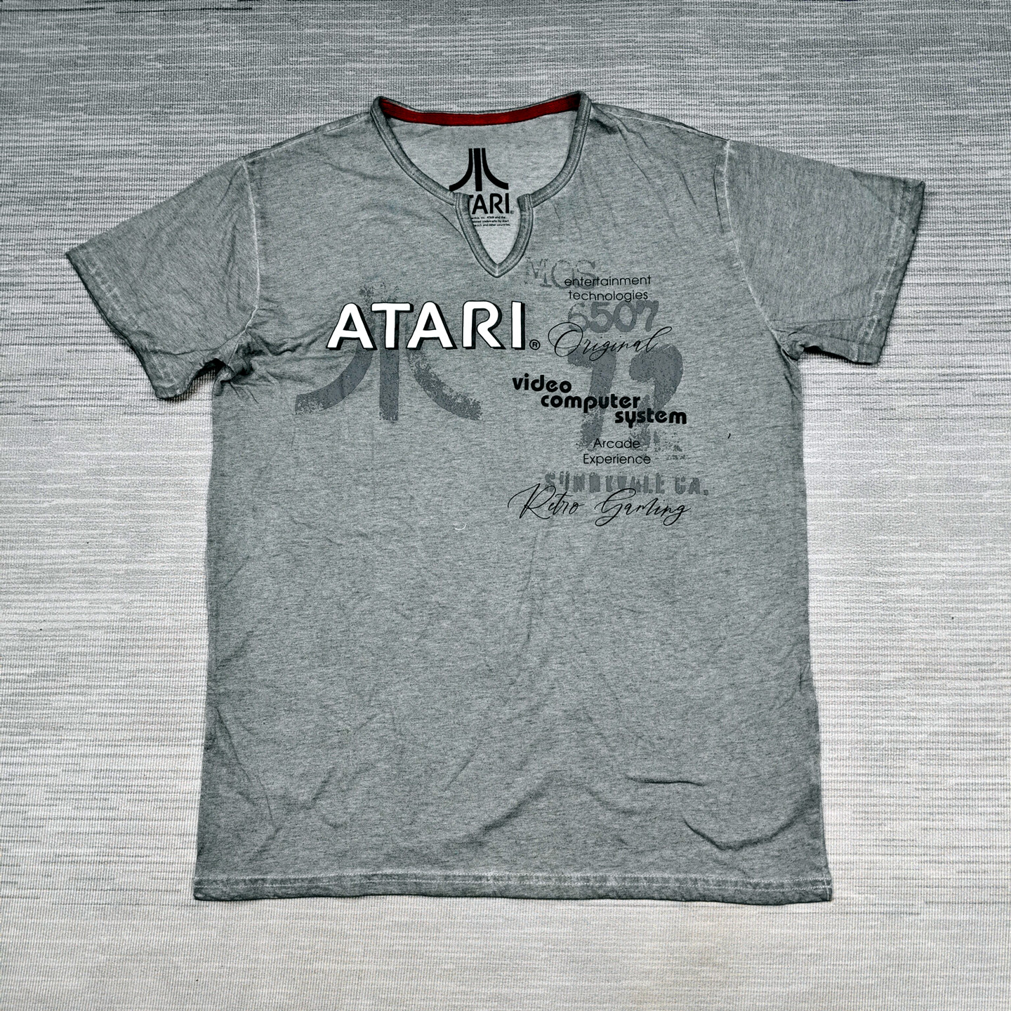 有大码美式复古机车街头休闲游戏机印花短袖T恤男做旧水洗小V领