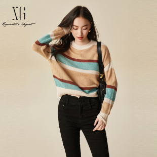 套头毛衣XJ411068B599 时尚 xg雪歌彩色条纹圆领针织衫 女2024冬新款