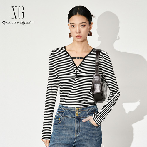 XG雪歌25简约百搭显瘦镂空V领法式条纹T恤女长袖上衣XK301003B299