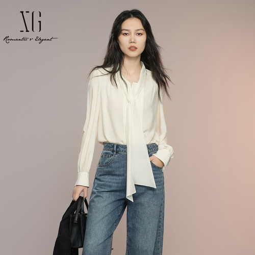 XG雪歌25秋气质飘带优雅压褶高智通勤丝感醋纤衬衫女XK321022A391
