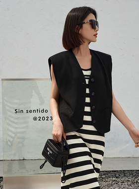 XG雪歌 马甲XK224002A990