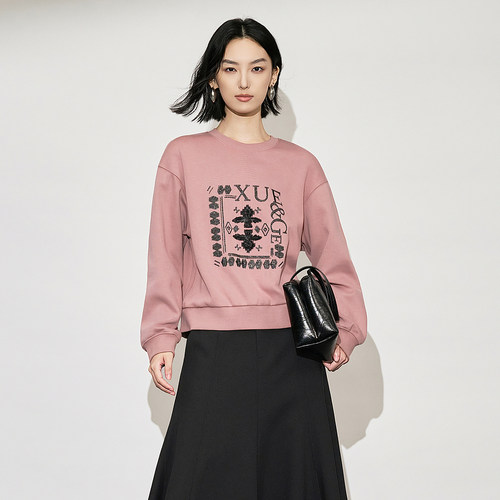 XG雪歌2025冬装新款字母印花休闲卫衣女加绒外套上衣XK401017B816