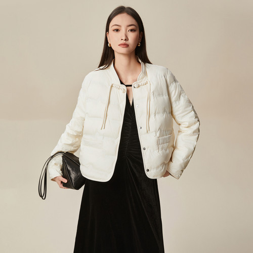 少库存   XG雪歌鹅绒羽绒服XK406003A191