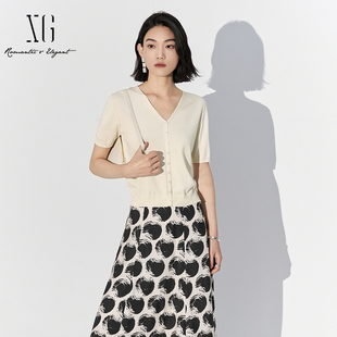 短袖 上衣XL211542A891 女2025夏新款 XG雪歌气质简约V领冰丝针织衫