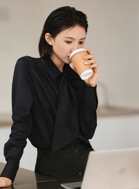 XG雪歌25冬新款天丝衬衣女优雅领花显瘦通勤百搭衬衫XK421001A190