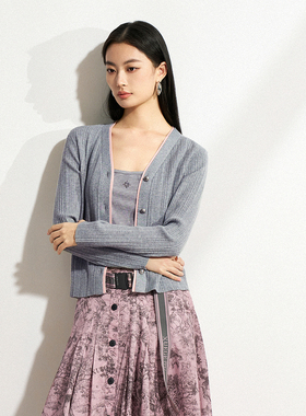 XG雪歌 2026春  针织衫XL111010A381