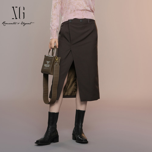XG雪歌25秋纯色百搭高智通勤半身裙开叉显瘦直筒裙女XK303007A374