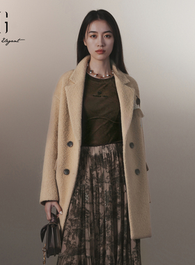 xg雪歌2024冬新款字母烫钻打底衫显瘦正肩长袖T恤女XJ401047A372