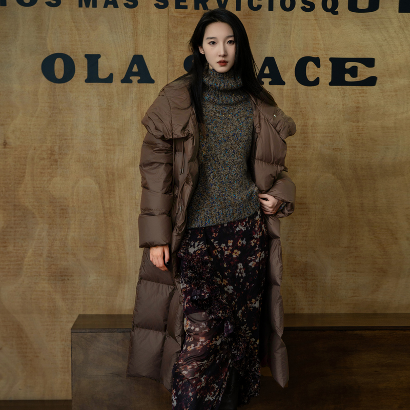 少库存  XG雪歌加厚鹅绒羽绒服XK406059A372