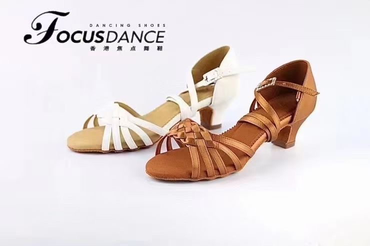香港焦点舞鞋拉丁鞋少儿编织款儿童女4.5厘米