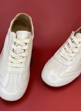 米色德训鞋女真皮软底休闲运动鞋百搭舒适系带单鞋板鞋百搭复古鞋