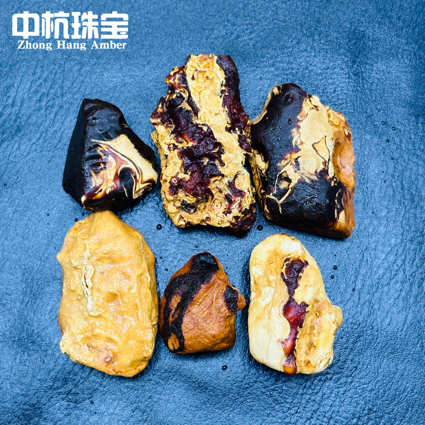 中杭蜜蜡原石原矿料金瓷白全皮琥珀老蜜蜡彩沁圆珠桶挂件吊坠牌子