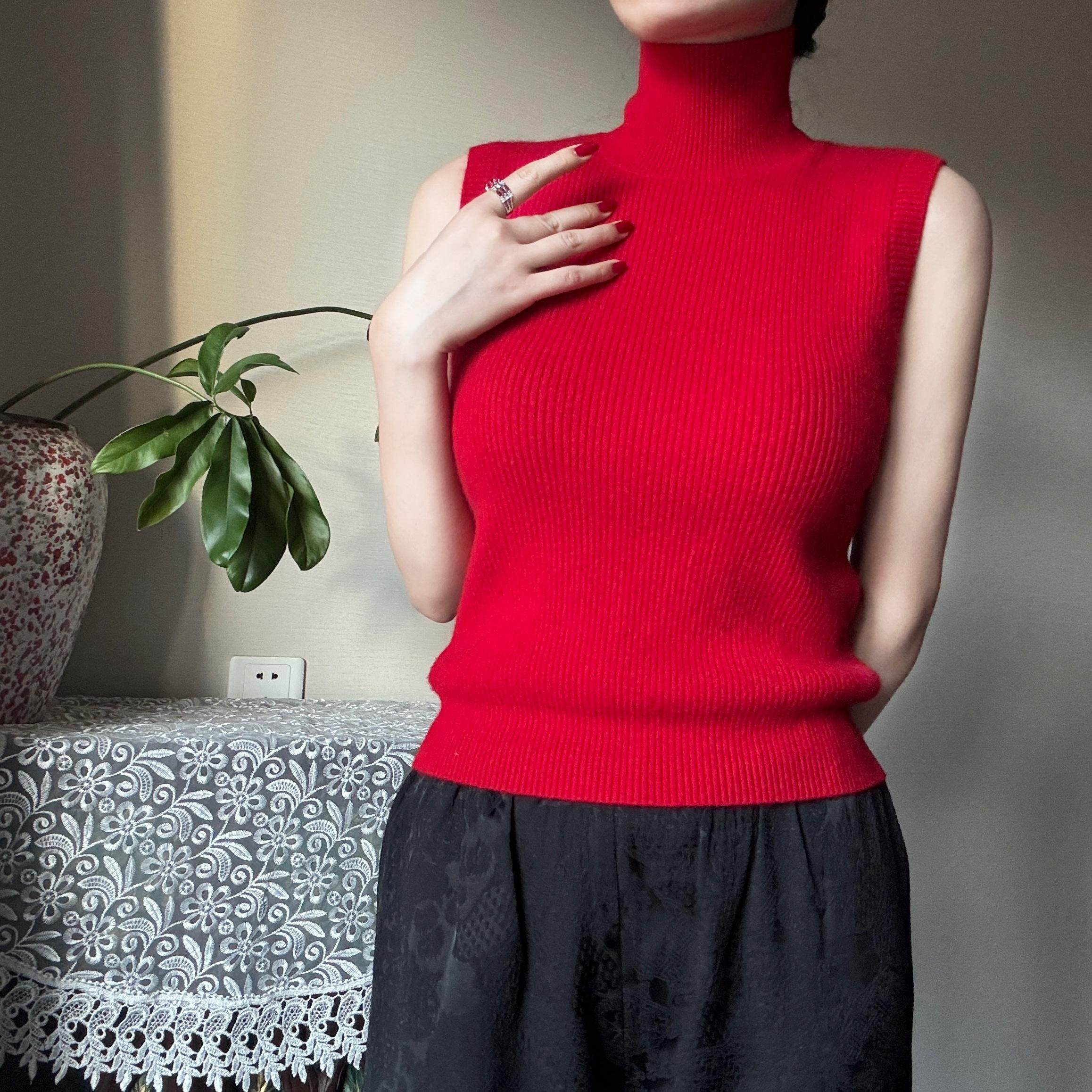 高领针织无袖背心女新款红色本命年内搭保暖修身显瘦减龄打底衫,女装/女士精品,毛针织衫,淘宝优惠券,粉丝福利购,淘宝优惠卷