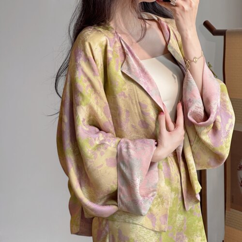 春秋新中式醋酸手绘双层短外套女