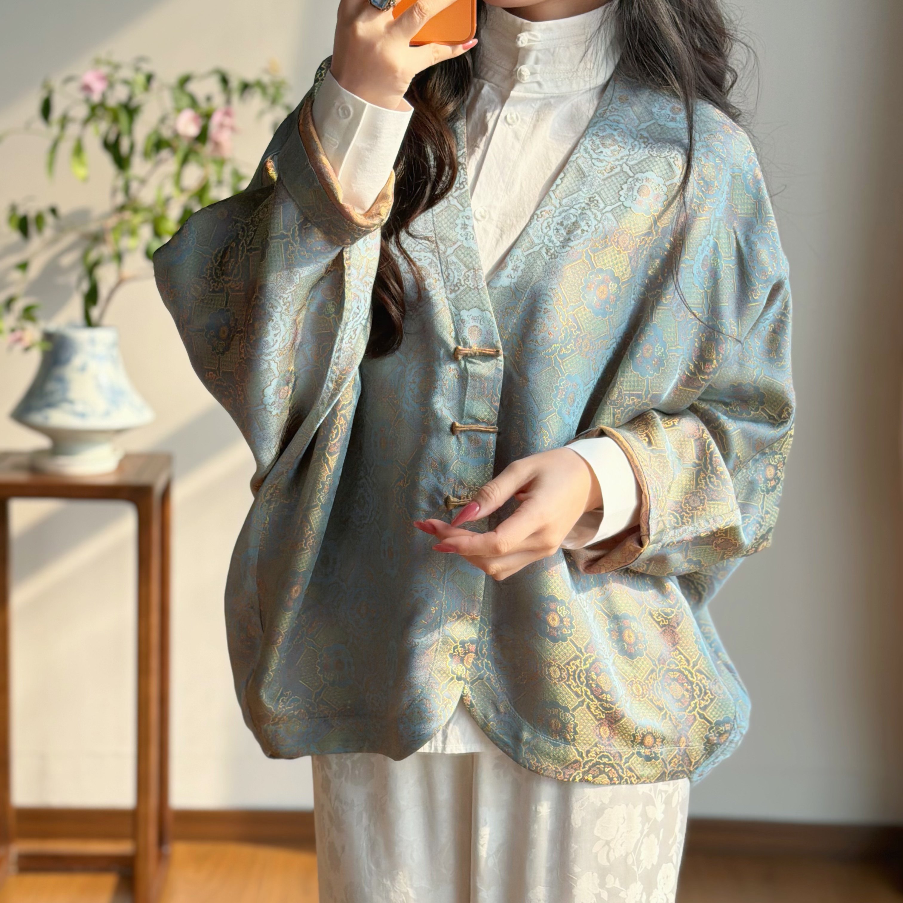 春季新品新中式风改良外套女短款宽松长袖提花盘扣高级感气质上衣