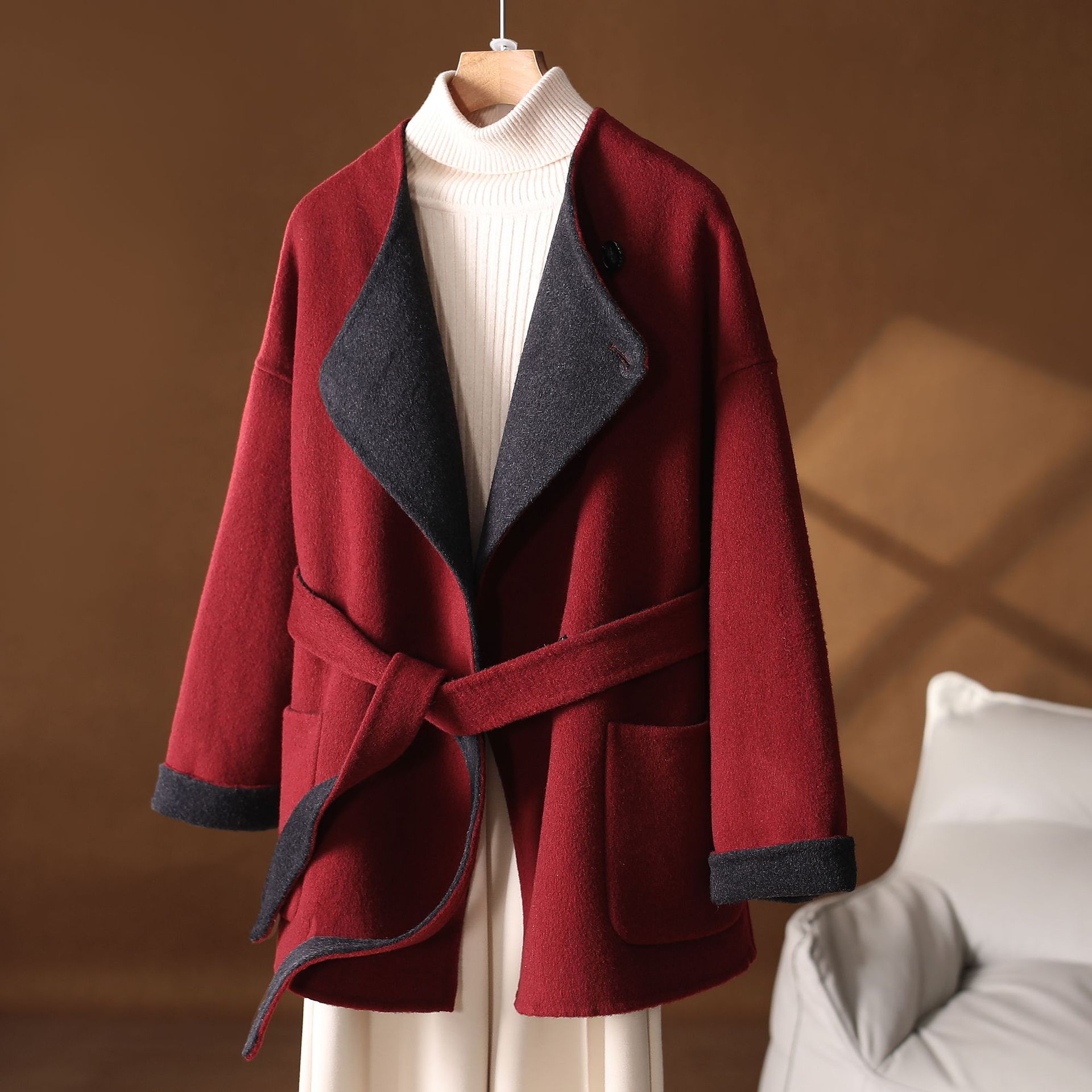 翻领中长款圣诞新年红色毛呢外套