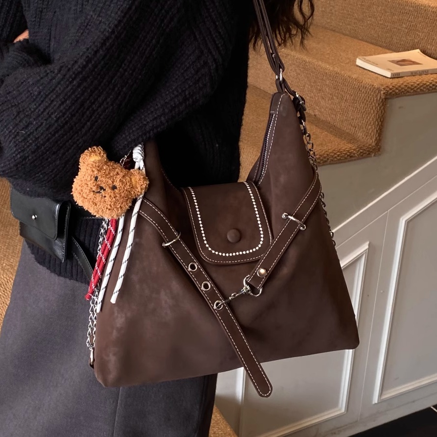 单肩斜挎包高级感通勤托特包