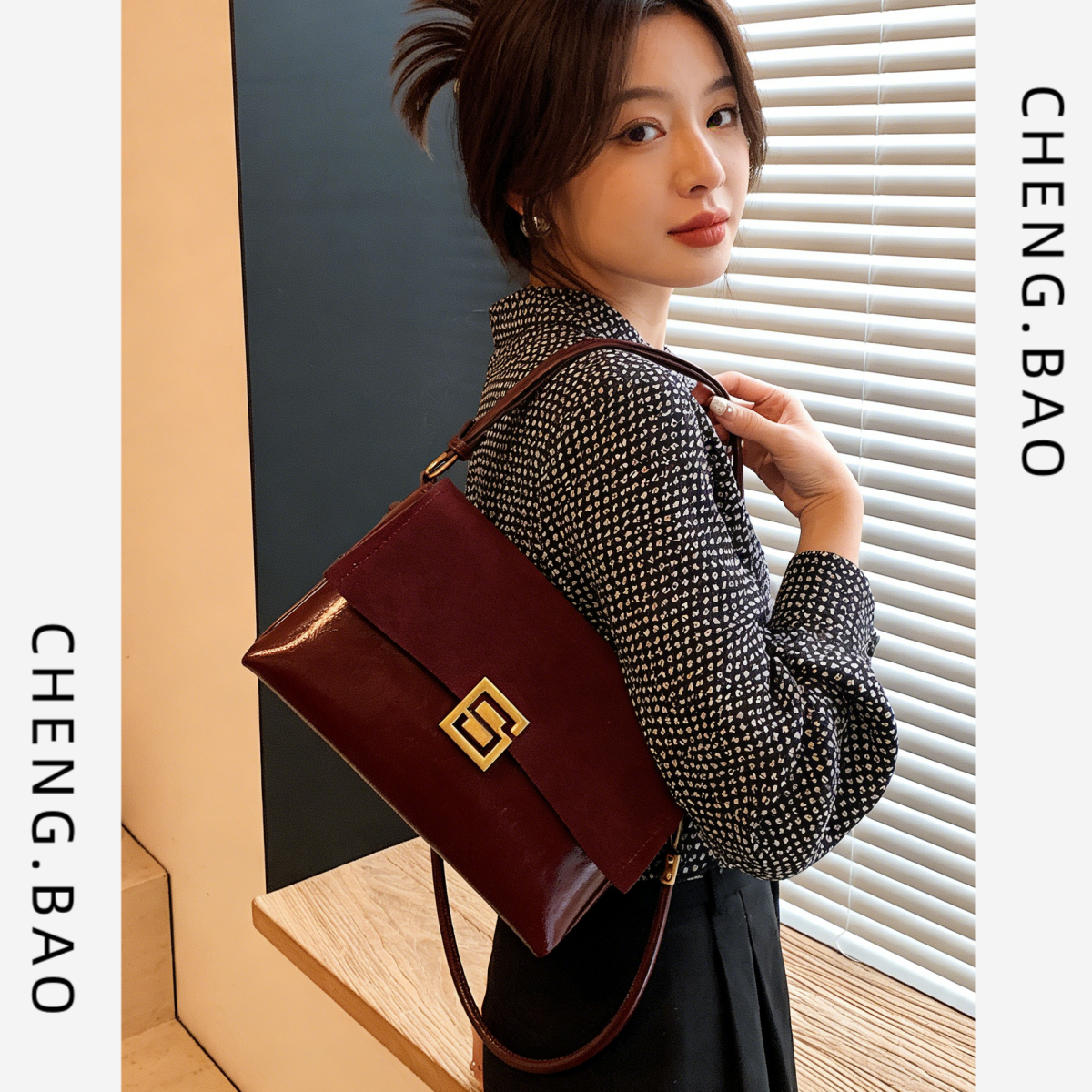 高级感爆款女士新款秋冬百搭包包小众斜挎包单肩小方包女款腋下包