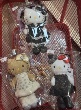 【现货秒发】日本nic正品hellokitty冬日长腿系列毛绒挂件