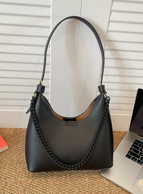 腋下包2026新款潮高级感小众设计链条包斜挎月牙包软皮韩版单肩包