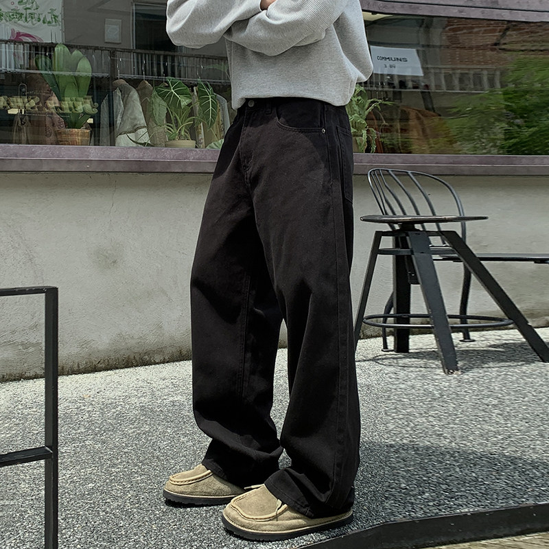 2026年秋季纯白色四季款宽松阔腿长裤休闲百搭垂感直筒牛仔裤男潮