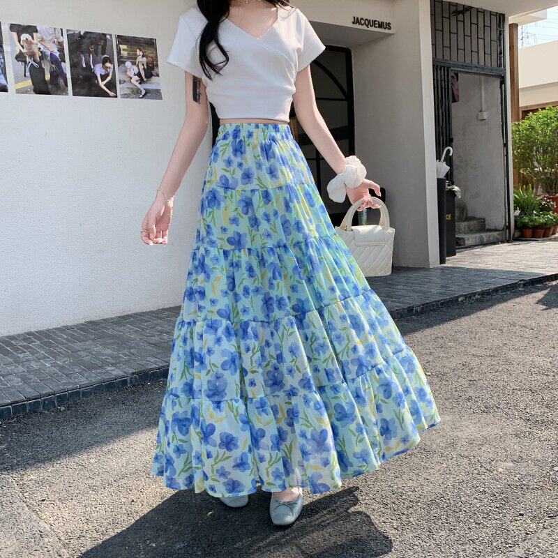 蓝色碎花A字蛋糕裙女2026夏季度假风高腰显瘦气质中长款大摆伞裙
